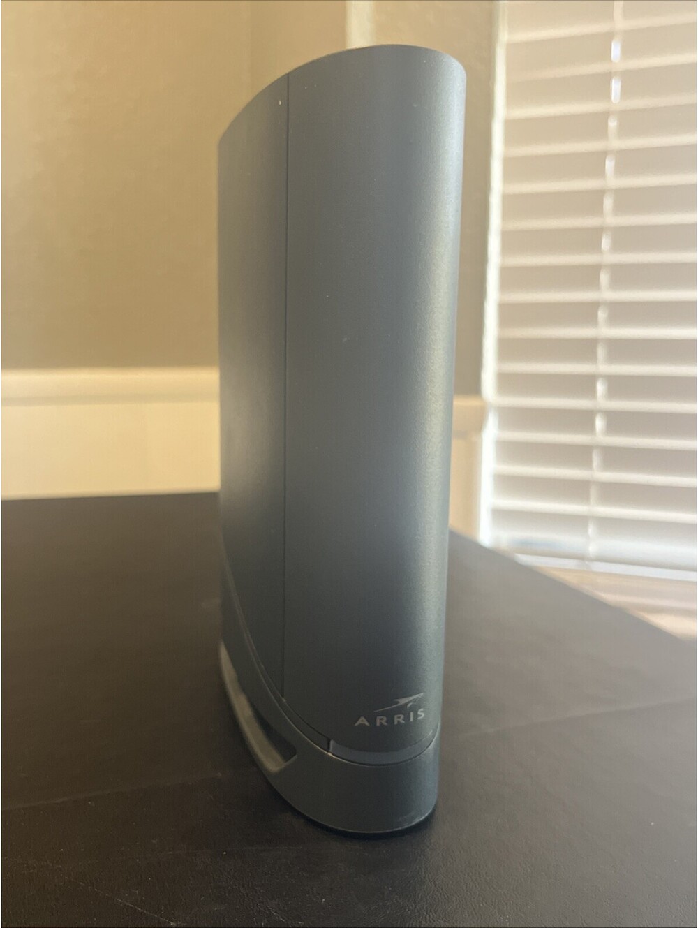 ARRIS Surfboard G34 DOCSIS 3.1 Gigabit Cable Modem and AX3000 Wi-Fi 6 Router